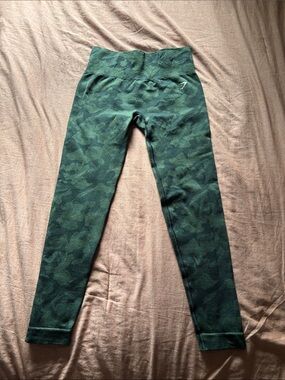 S Green Gymshark Adapt Camo Seamless Leggings